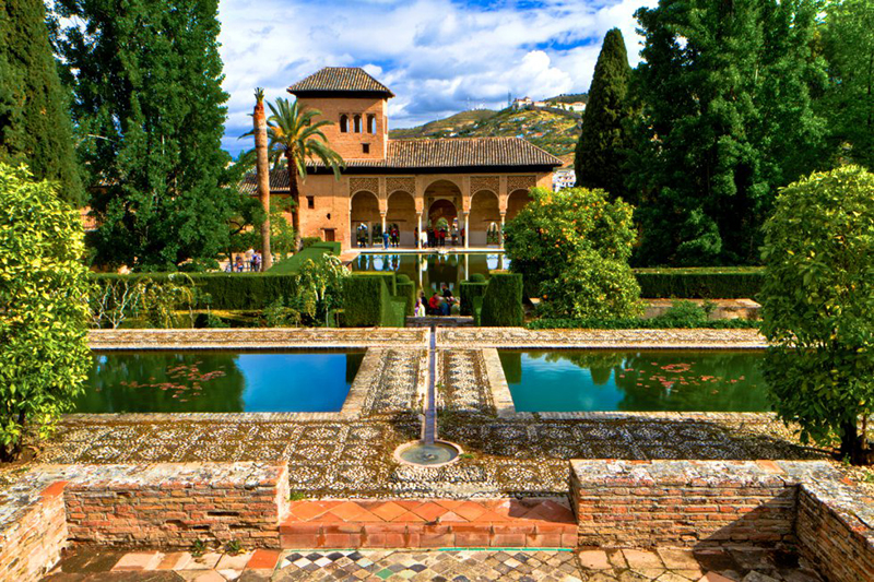 Lâu dài Alhambra, Granada